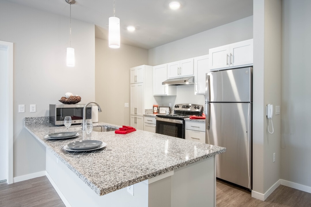 Taylor Pointe Apartments in McFarland, WI - Foto de edificio