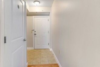 555 Massachusetts Ave NW in Washington, DC - Building Photo - Building Photo