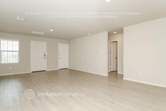 5723 Fruchel Wy in San Antonio, TX - Foto de edificio - Building Photo