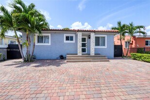 4730 NW 4th Terrace in Miami, FL - Building Photo