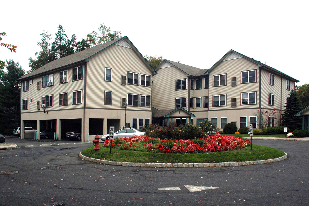 Park Edge in Berkeley Heights, NJ - Foto de edificio