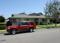 7591 Volga Dr in Huntington Beach, CA - Building Photo - Building Photo