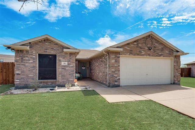 301 Oxford St in Burleson, TX - Building Photo