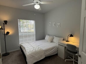 911 W 22nd St in Austin, TX - Foto de edificio - Building Photo