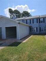 1771 Bob White Ln SE