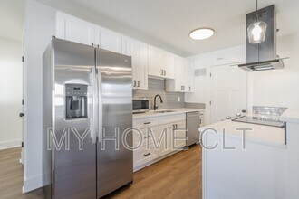 404 Kirby Dr in Charlotte, NC - Building Photo - Building Photo