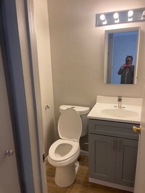 474 Delaware St in Imperial Beach, CA - Foto de edificio - Building Photo