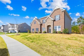 6998 Founders Way in Harrisburg, NC - Building Photo - Building Photo