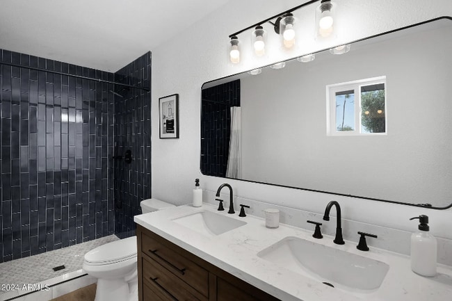 1246 E Laguna Dr in Tempe, AZ - Building Photo - Building Photo