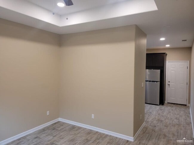 7 W Kohala Ave in Alton, TX - Building Photo - Building Photo