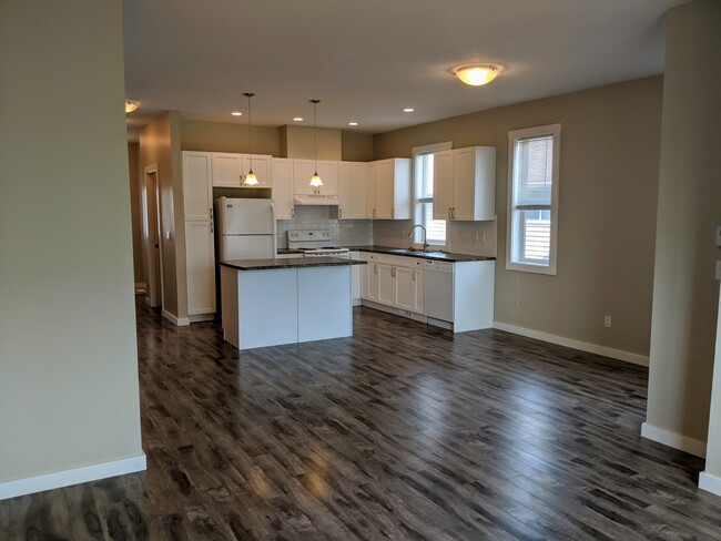 property at 1625-16287 87 Ave