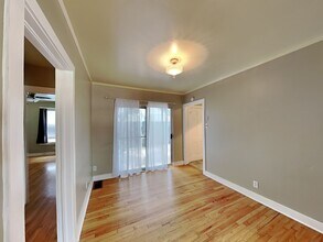 3551 W 4th St in Fort Worth, TX - Building Photo - Building Photo