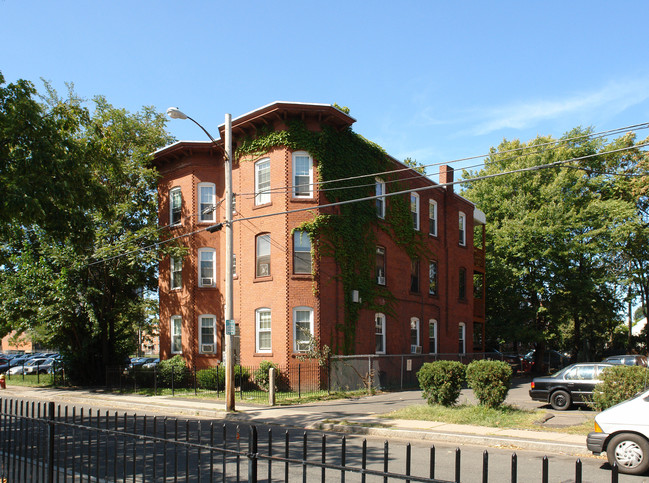 57 John St in Hartford, CT - Building Photo - Building Photo