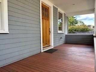 63 Pierrepont Rd in Newton, MA - Building Photo - Building Photo