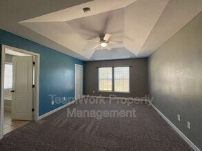 102 Maywood Drive in Moncks Corner, SC - Building Photo - Building Photo