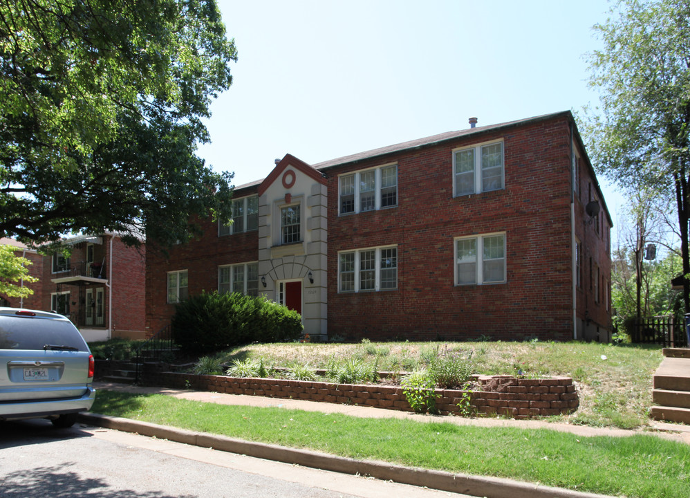 7260 Dartmouth Ave in St. Louis, MO - Building Photo