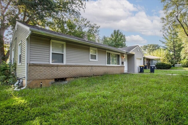 property at 10601 Oakland Ave