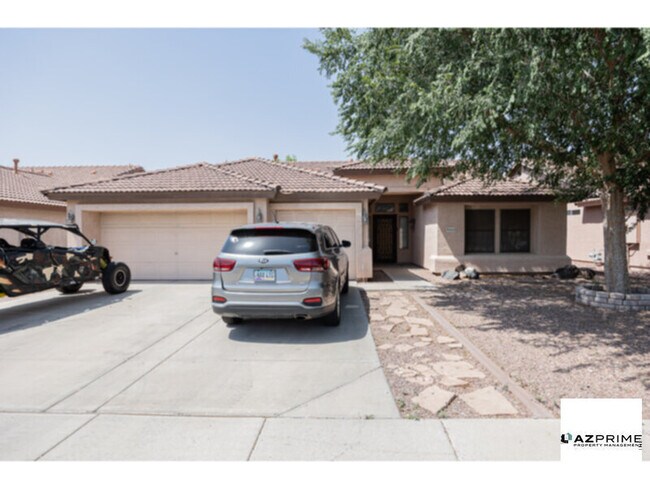 4114 W Menadota Dr in Glendale, AZ - Building Photo - Building Photo