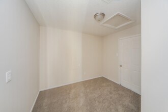 4368 Burnette Pl in Memphis, TN - Building Photo - Building Photo