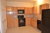 220 Ryan Cir Apt B photo'