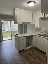 4212 N Askew Ave in Kansas City, MO - Building Photo - Building Photo