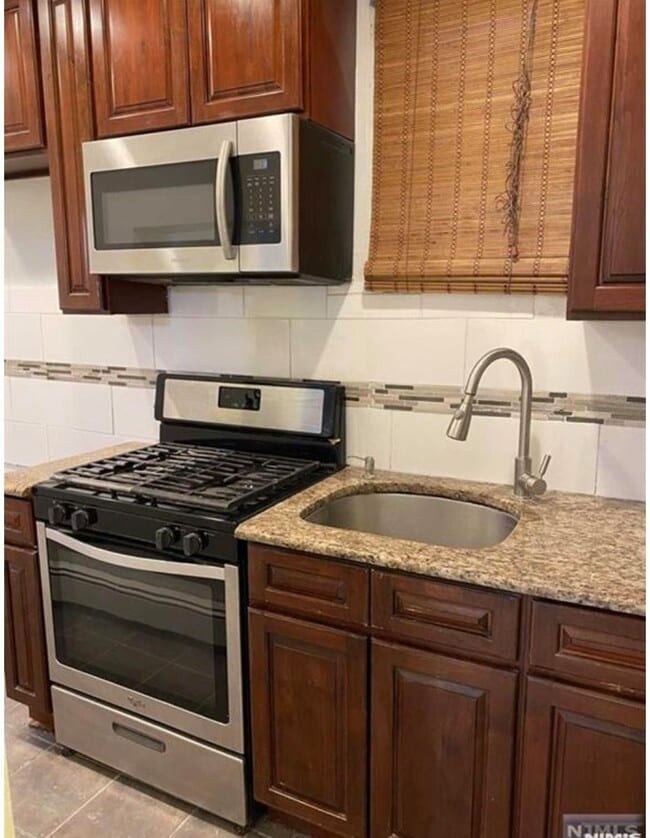 3223 Liberty Ave in North Bergen, NJ - Building Photo - Building Photo