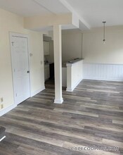 211 Onset Ave in Wareham, MA - Building Photo - Building Photo