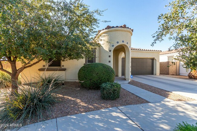 22677 E Desert Spoon Dr in Queen Creek, AZ - Building Photo - Building Photo