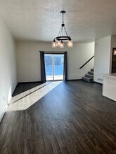 4607 E Leubecher Pl in Sioux Falls, SD - Building Photo - Building Photo