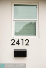 2412 Sherman St in Hollywood, FL - Building Photo - Building Photo
