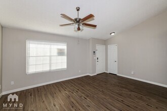 3432 E Tonto Ln in Phoenix, AZ - Building Photo - Building Photo