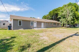 522 Main St in Auburndale, FL - Building Photo