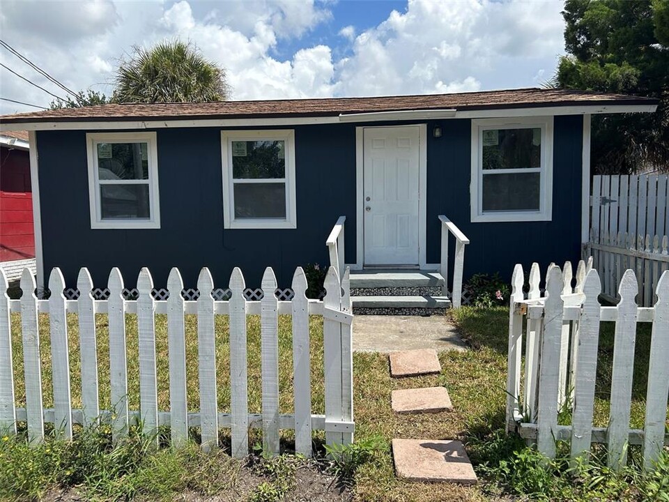 626 29th Ave S in St. Petersburg, FL - Building Photo