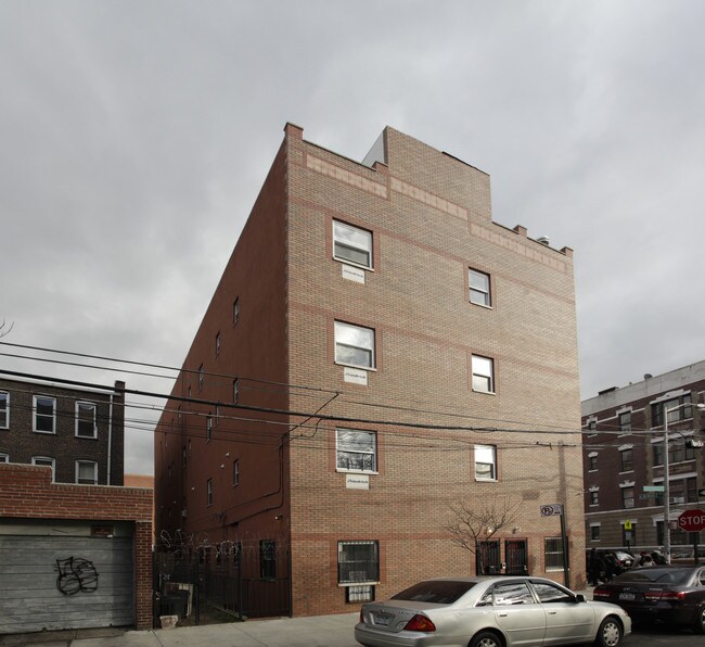 3 Unit Apartments in Brooklyn, NY - Building Photo - Building Photo