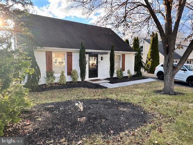 property at 745 Tamarack Trail