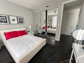 637 S Fairfax Ave in Los Angeles, CA - Building Photo - Building Photo