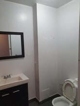 4825 Saint-Urbain Rue in Montréal, QC - Building Photo - Building Photo