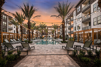 Palacio in Saint Johns, FL - Building Photo - Building Photo