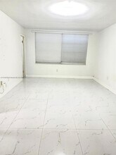1401 NE 191st St in Miami, FL - Building Photo - Building Photo
