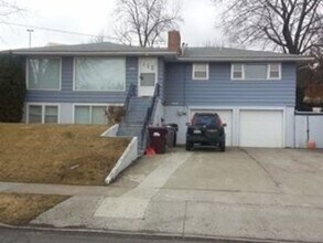 463-465-465 SW State St in Pullman, WA - Building Photo - Building Photo