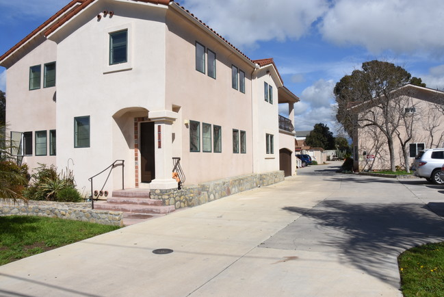 113 W Ramona St in Ventura, CA - Building Photo - Building Photo