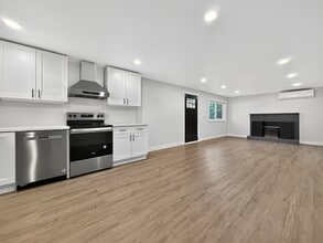 8441 47th Ave S in Seattle, WA - Building Photo - Building Photo