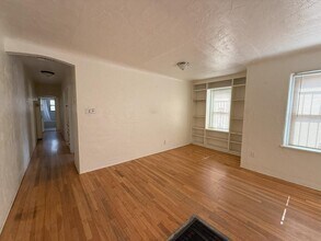 1113 Gold Ave SW in Albuquerque, NM - Building Photo - Building Photo
