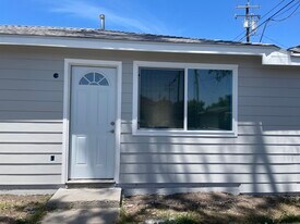 2206 Spring St, Unit A in Paso Robles, CA - Building Photo