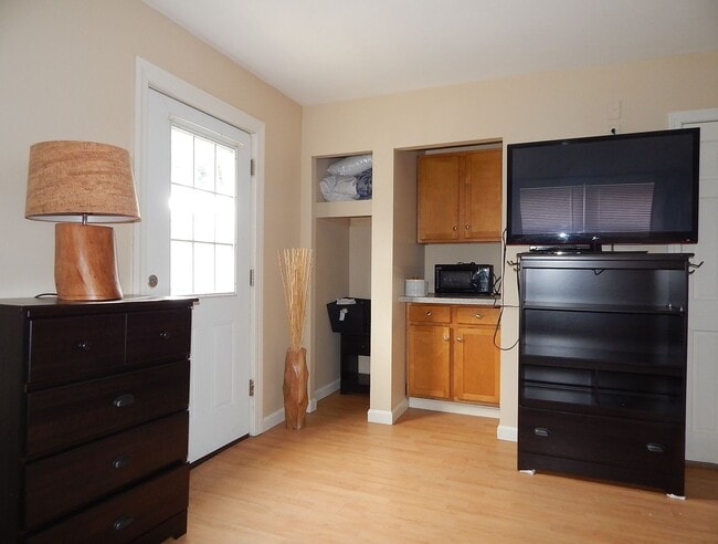 property at 34 Chamberlain St