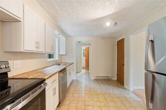 2101 Bellevue Ave in Syracuse, NY - Foto de edificio - Building Photo