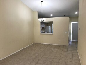 14536 Laguna Beach Cir in Orlando, FL - Building Photo - Building Photo