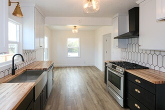 1058 S Roberta St in Salt Lake City, UT - Foto de edificio - Building Photo