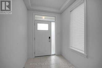 895 Sendero Wy in Ottawa, ON - Building Photo - Building Photo