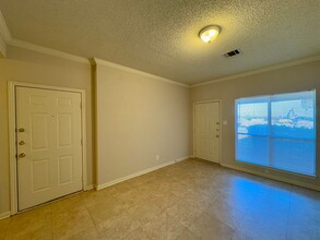 1511 Breezy Dr-Unit -1 in Waco, TX - Building Photo - Building Photo